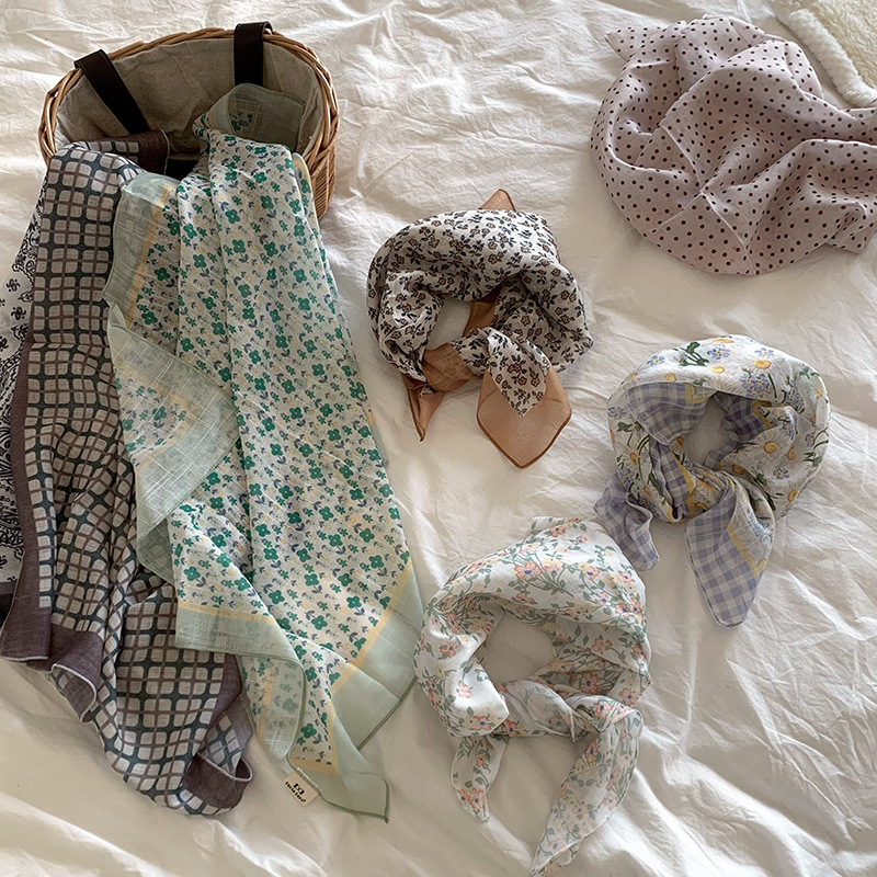 Cintas para el cabello, nueva impresión de letras coreanas, bufandas de seda, decoración profesional para mujeres, bufandas con bufandas cuadradas