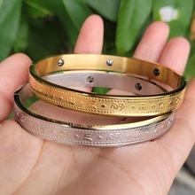 �¿��NԪ�������C �Ľ� �Sؔ�� ���S�� ���䲻�P��֭h����ɫ