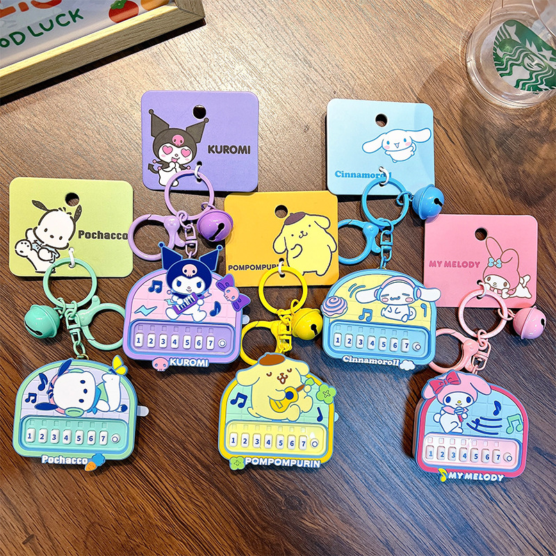Genuina Sanrio piano llavero lindos juguetes de música bolsos colgantes llavero de automóvil pequeños regalos al por mayor image 2