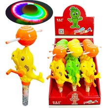 儿童装糖果玩具哄小宝宝可爱海豚造型手摇旋转闪亮发光音乐棒批发