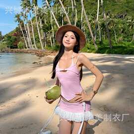 甜美少女感裙式挂脖比基尼分体泳衣三件套女士显白海边温泉度假韩