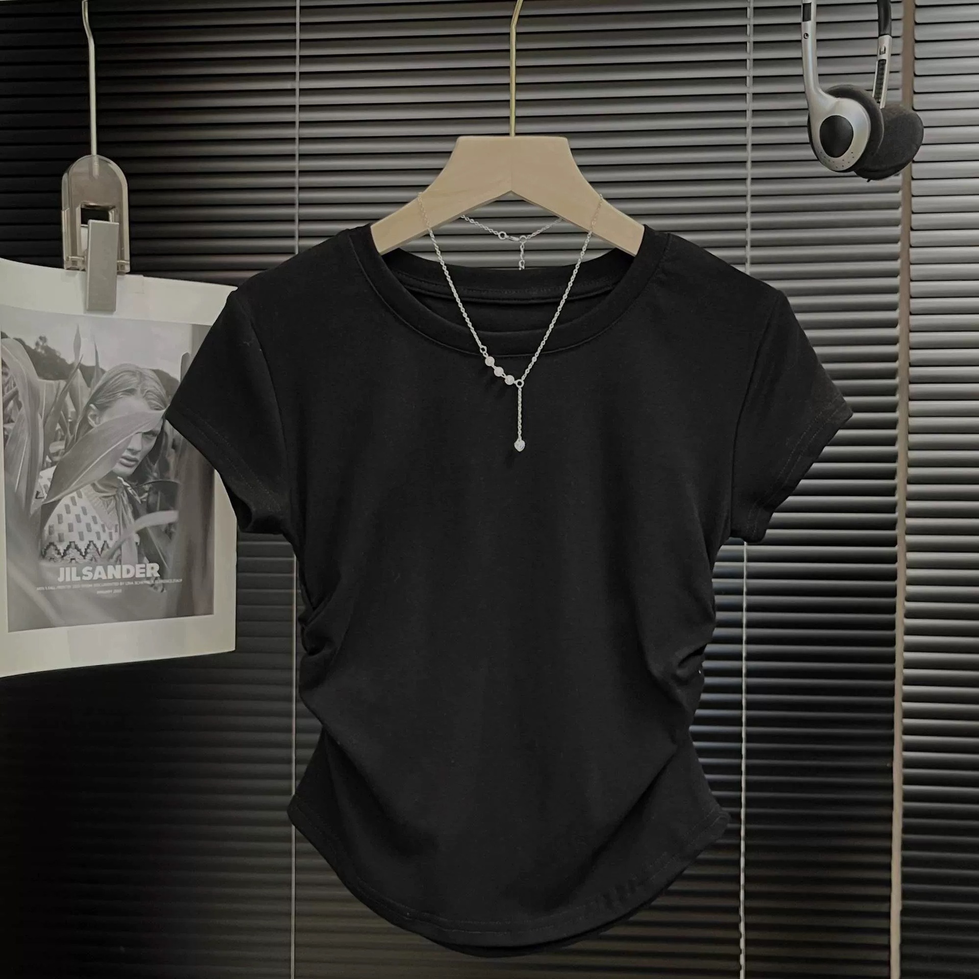 Solid Color Pattern Wholesale Women's Casual Solid Color Short Sleeve Pleated T-Shirts