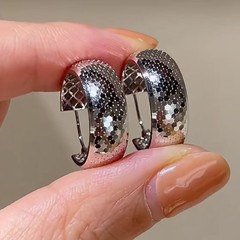 純銀s925CNC工芸ハニカムイヤリング大耳ボタン高級感耳輪欧米シンプル百合イヤリング