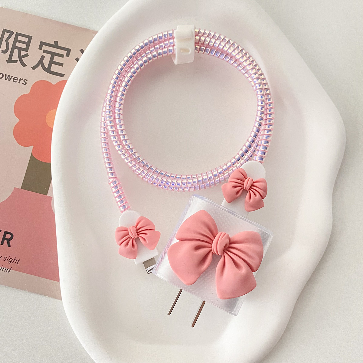 Aplicable a la cubierta protectora del cable de datos iPhone13/14/15 cubierta protectora estándar europea y americana de Apple 20W cargador