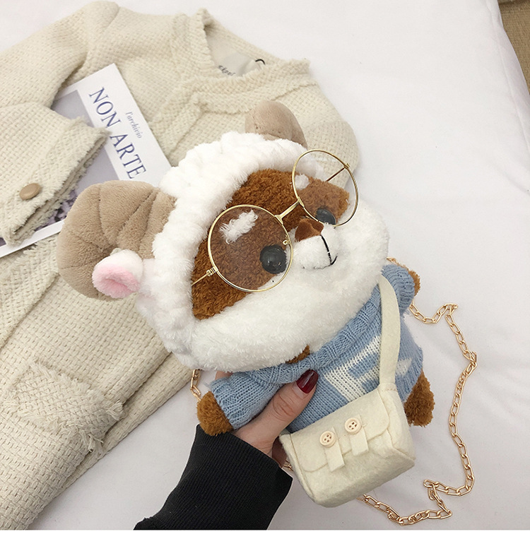 Retro Cute Plush Small Bag Female New Cartoon Doll Shoulder Messenger Bag display picture 4