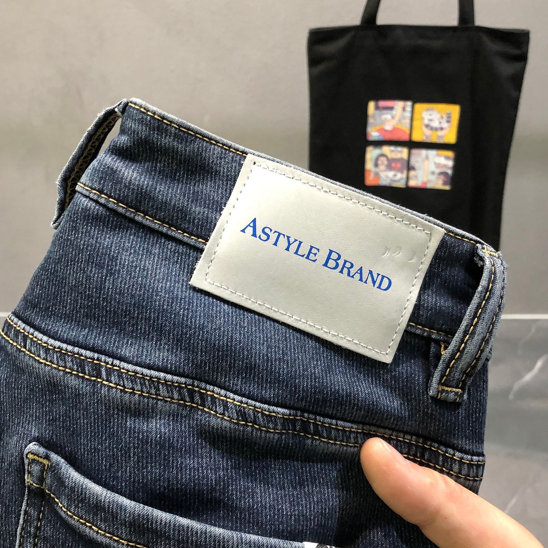 Jeans 2024 nouvelle marque polyvalente durable tendance slim fit pantalons longs décontractés pour hommes pour le printemps et l'automne_voghion.com