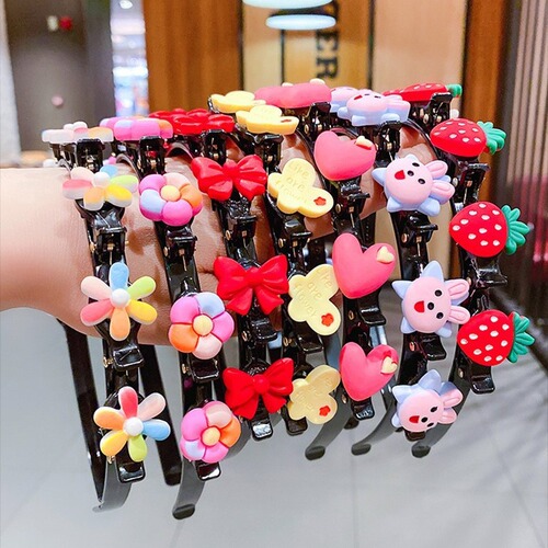 Korean children's hair accessories, girls' hair-pressing headbands, cute baby broken hair hairbands, braided hair clips, hairpins that do not hurt the headgear