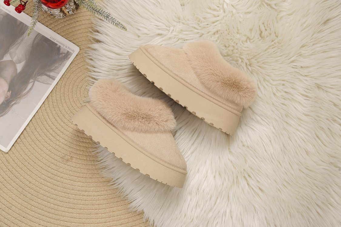 A new winter slip-on snow boots women's shoes plush one cotton shoes plus velvet thickened_voghion.com