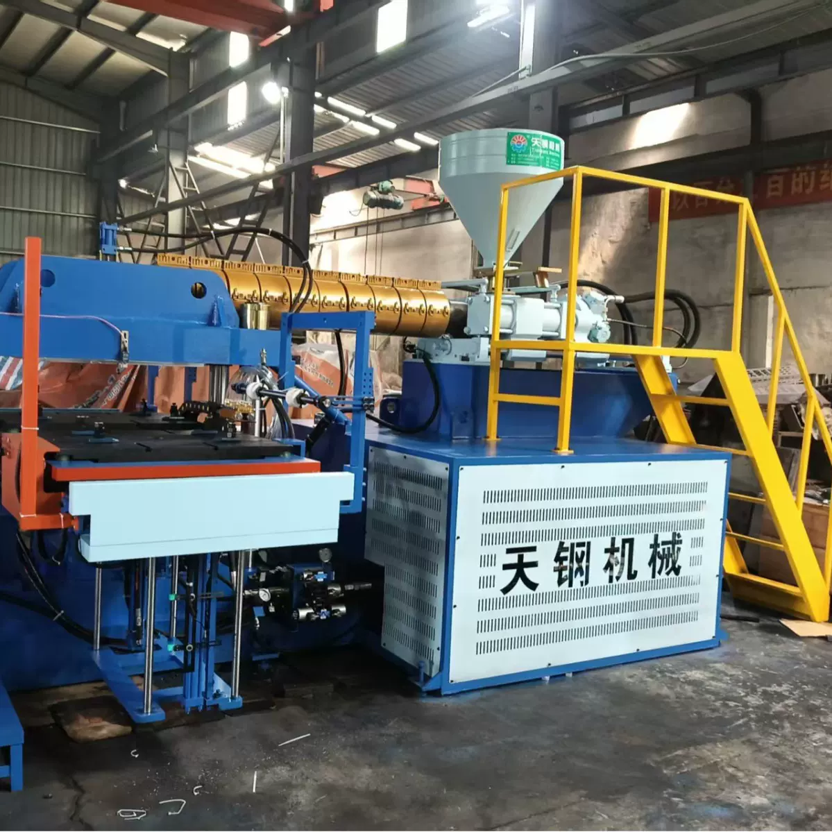 TPE 软橡胶 Rubber 材料枕头自动注塑成型机