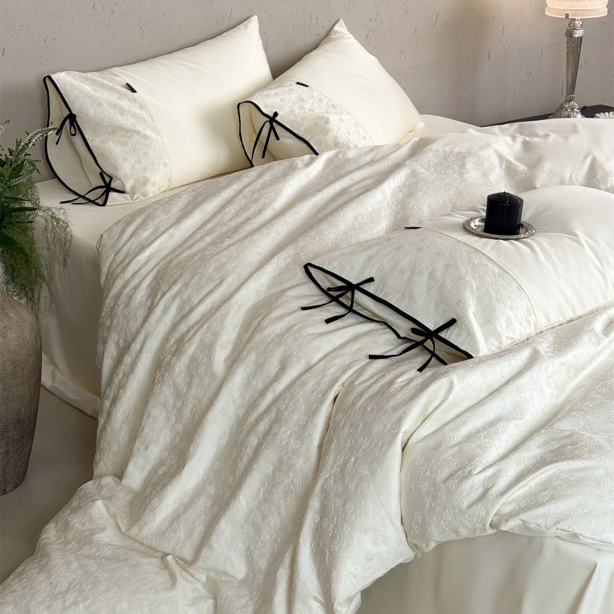 French-Style Romantic White Embroidered Bedding Set Pure Cotton Long-Staple Cotton Four-Piece Home Textile Set Xiaochuntang
