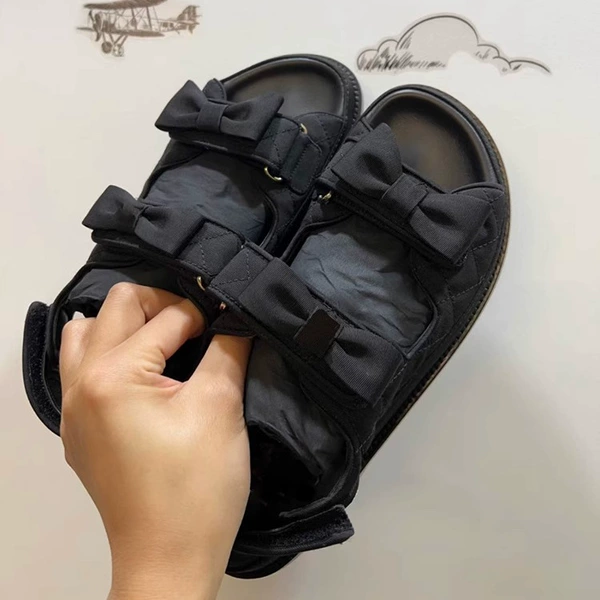 Butterfly black