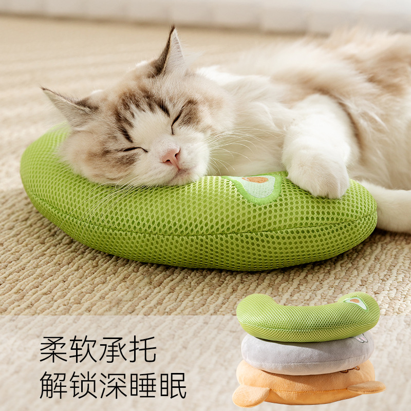 Gato especial lindo bordado cuatro estaciones transpirable mascota en forma de U almohada protectora columna cervical perro almohada para dormir suministros al por mayor