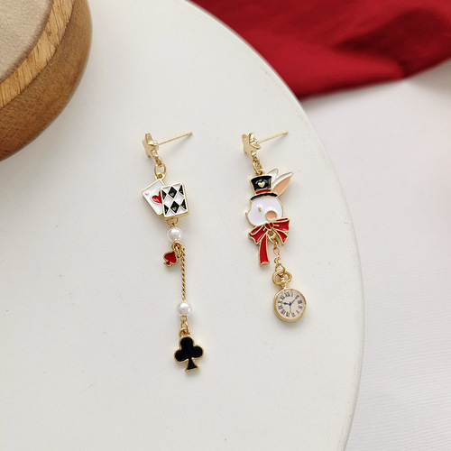 Self-designed personalized funny S925 silver needle playing card earrings cute little rabbit asymmetrical earrings H5229