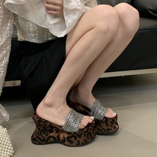 Women's Super High Heel Shoes 11cm Summer New Wedge Thick Sole Height Increasing Feminine Rhinestone Slippers Outer Wear Sandals