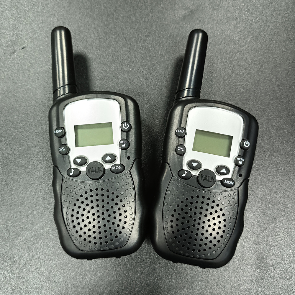 对讲机_0005_2ae2b3271f0fd70ad6aed