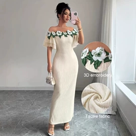 连衣裙;女式衬衫;时尚休闲套装