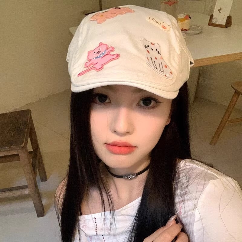Sweet Pink Heart Button Y2K Forward Cap for Women, Summer Thin Painter's Hat, Versatile, Face-Slimming Beret Sweet Pink Heart Button Y2K Forward Cap for Women, Summer Thin Painter's Hat, Versatile, Face-Slimming Beret