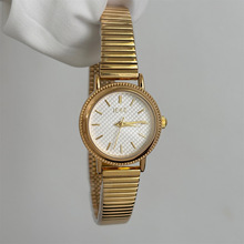 IEKE港风国货气质轻奢精致花纹小表盘女士腕表复古风百搭女表批发