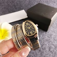 �͹��L��ɫ���α펧��Ͱ�����Ůʿ�r�Ђ����_�R����ʯӢ���C�ֱ�