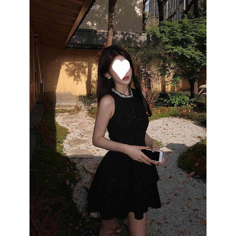 纯欲高级感套装裙辣妹V领镂空短袖连衣裙女夏季小个子收腰包臀裙|undefined
