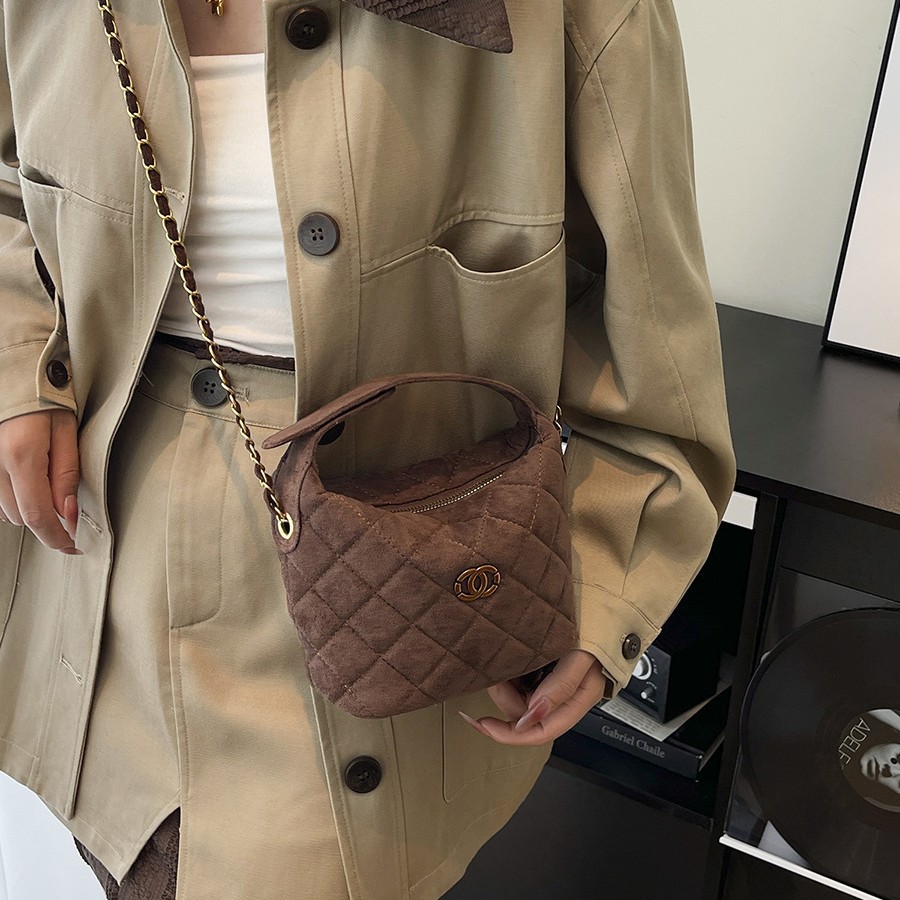 羊猄绒小香风hobo包头层牛皮菱格链条高级感通勤斜挎手提包