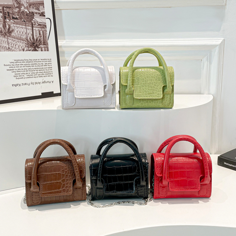 2025 nuevo estilo coreano simple moda mochila mochila estilo de piedra mochila casual bolso de tendencia cadena bolso pequeño