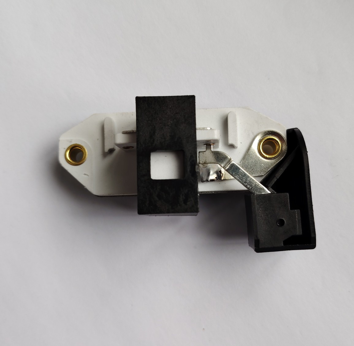 Ix110-12V/Ix111-24V Model Electronic Regulator Car Electronic Regulator