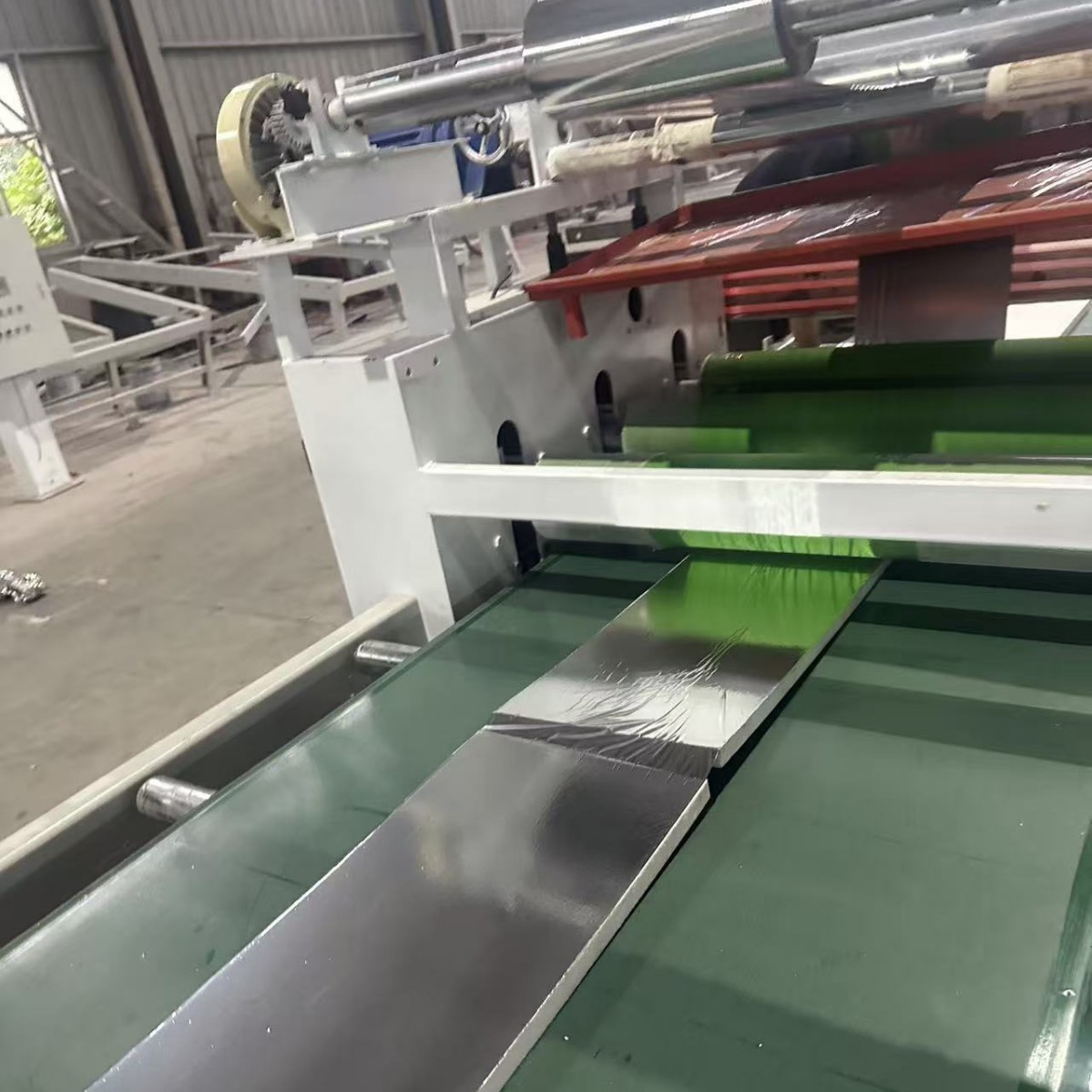 铝箔纸泡沫板复合机挤塑板覆膜机厂家直销EPS发泡板贴膜机