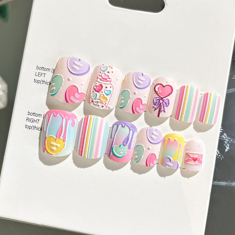 24 piezas de puntas de uñas postizas para adultos, estilo corto, uñas postizas en relieve, nuevas pegatinas de uñas, puntas de uñas tridimensionales