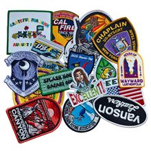 EM22电脑绣花厂定制刺绣布贴魔术贴背包装饰手臂章刺绣布贴绣花章