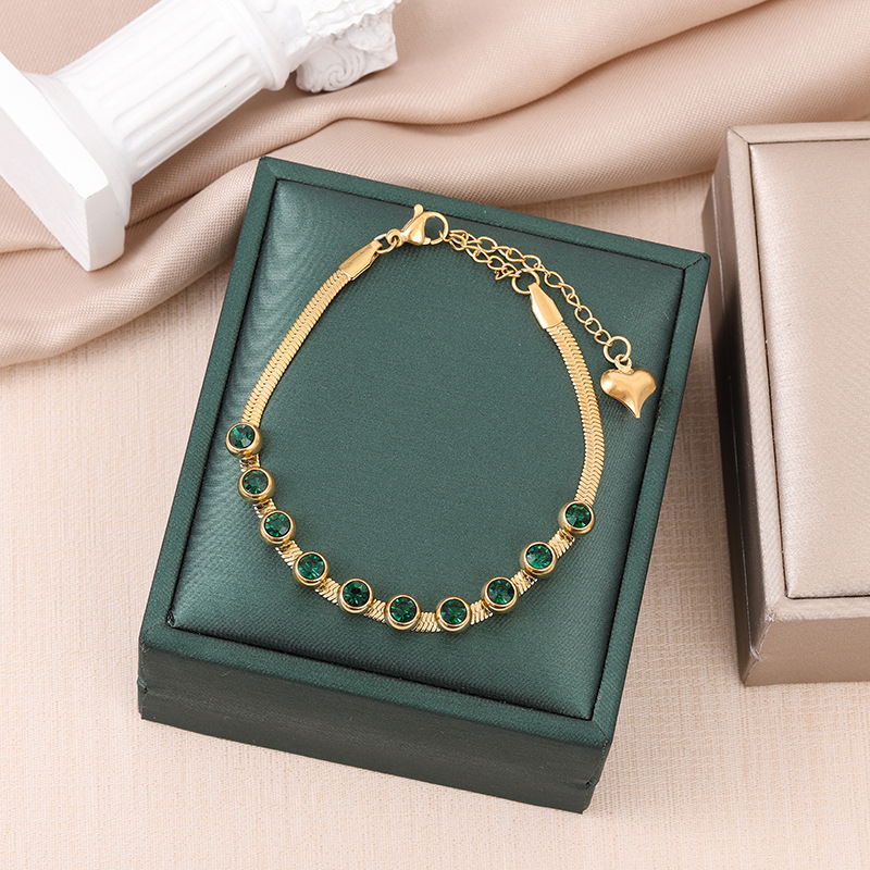 Ventas transfronterizas calientes nuevas pulseras de acero de titanio personalidad femenina de alto nivel diseño ligero de lujo moda temperamento versátil joyería de acero de titanio image 38