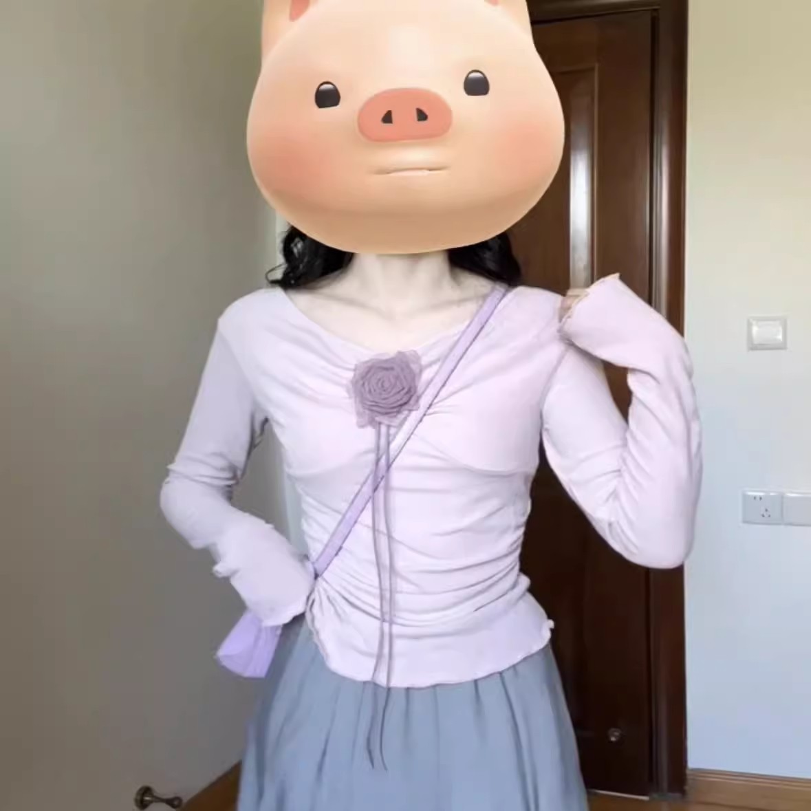 디자인 센스 3 차원 꽃 탑 여성용 슬림 핏 세련된 작은 셔츠 가을과 겨울 새로운 틈새 기초 셔츠