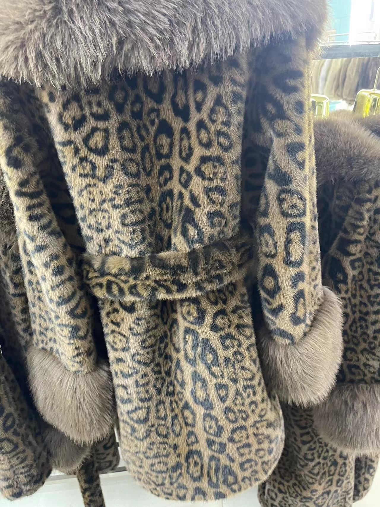 Sieviešu apģērbs, jauns, liels kažokādas apkakles garš, plāns mētelis, videi draudzīgs, plīša mētelis, augstas kvalitātes kažokāda_voghion.com