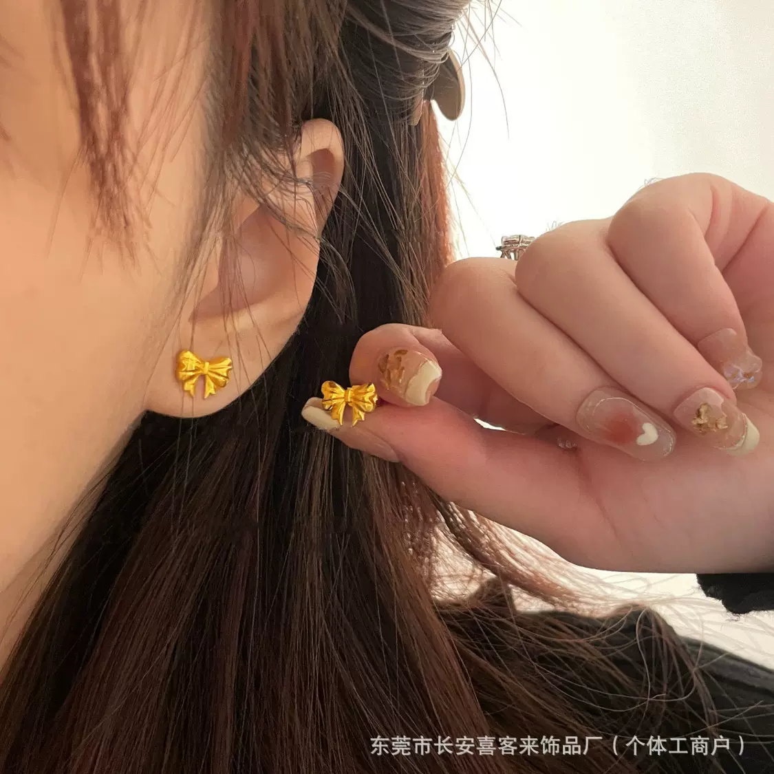 在逃公主蝴蝶结耳钉复古女法式小众设计风高级感18k金小香风耳饰
