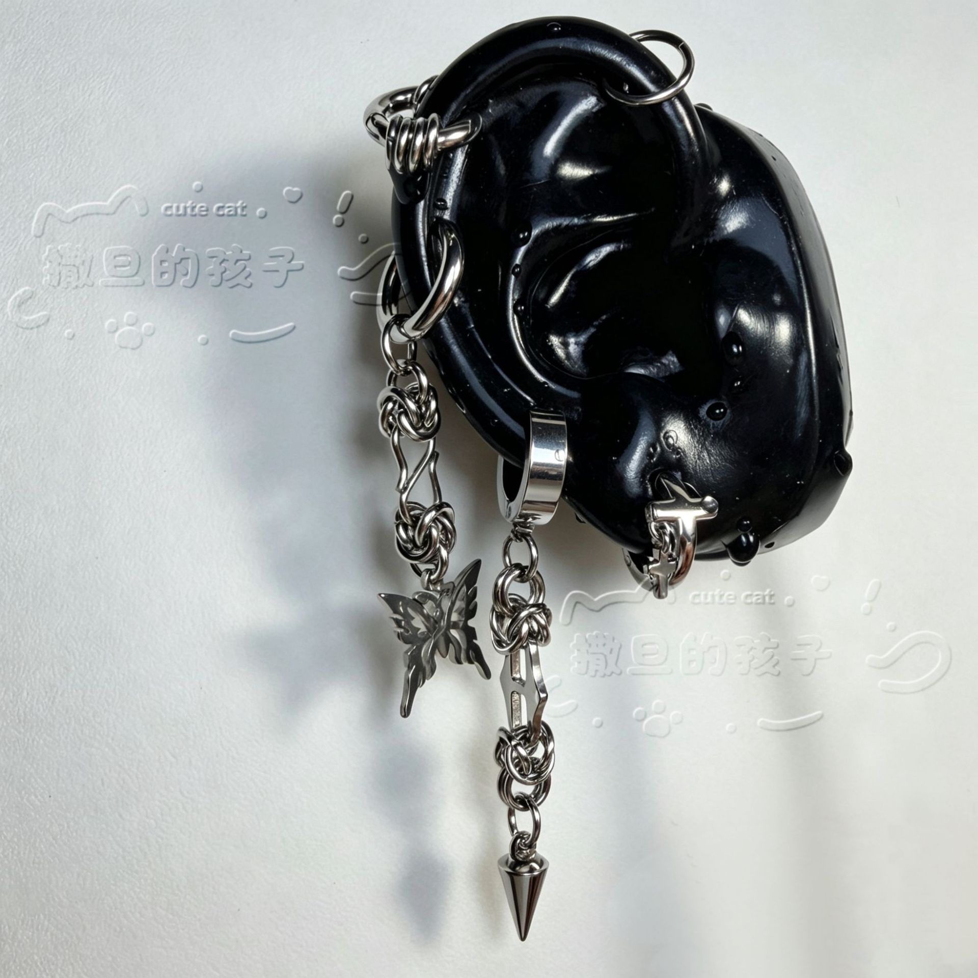 Pointed labret stud close-up product detail