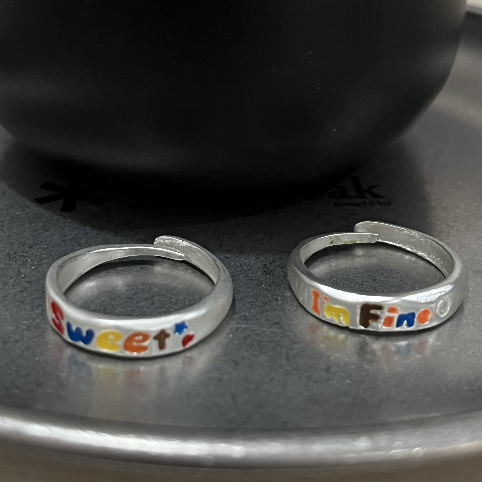 韩版银色开口可调节戒指彩色滴油笑脸韩版气质小众设计感字母戒指
