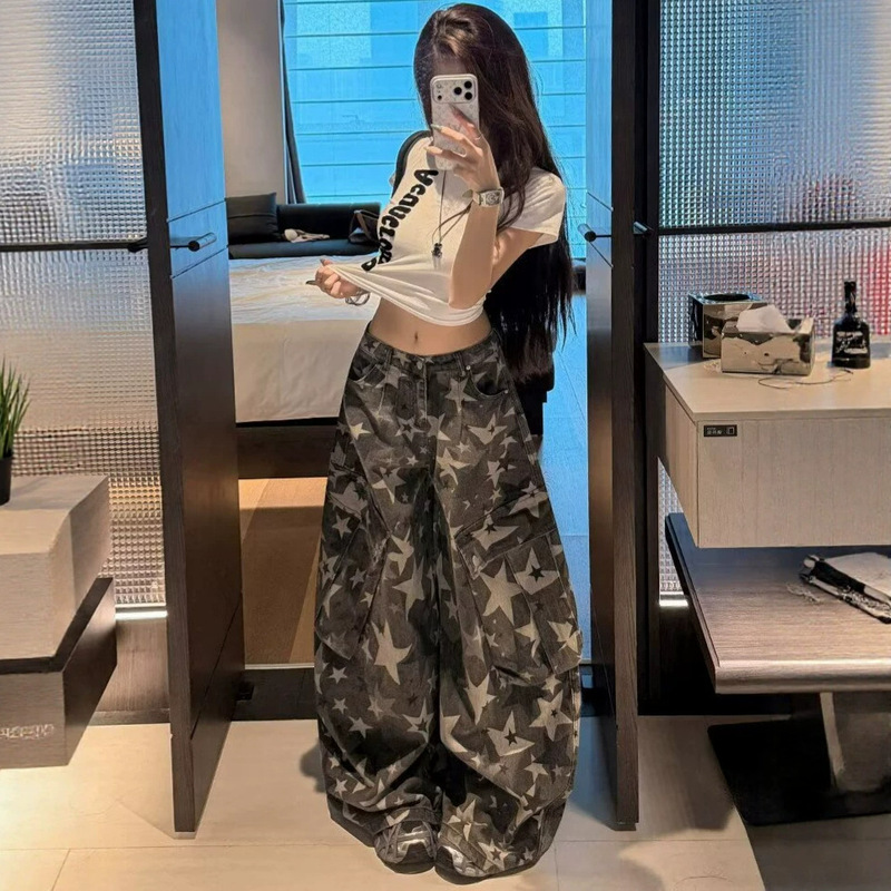Hot Girl Millennial Style Big Pocket Pentagram Camouflage Cargo Pants for Women, Loose Fit Summer Foreign Trade Cross-Border Jazz Jeans Hot Girl Millennial Style Big Pocket Pentagram Camouflage Cargo Pants for Women, Loose Fit Summer Foreign Trade Cross-Border Jazz Jeans