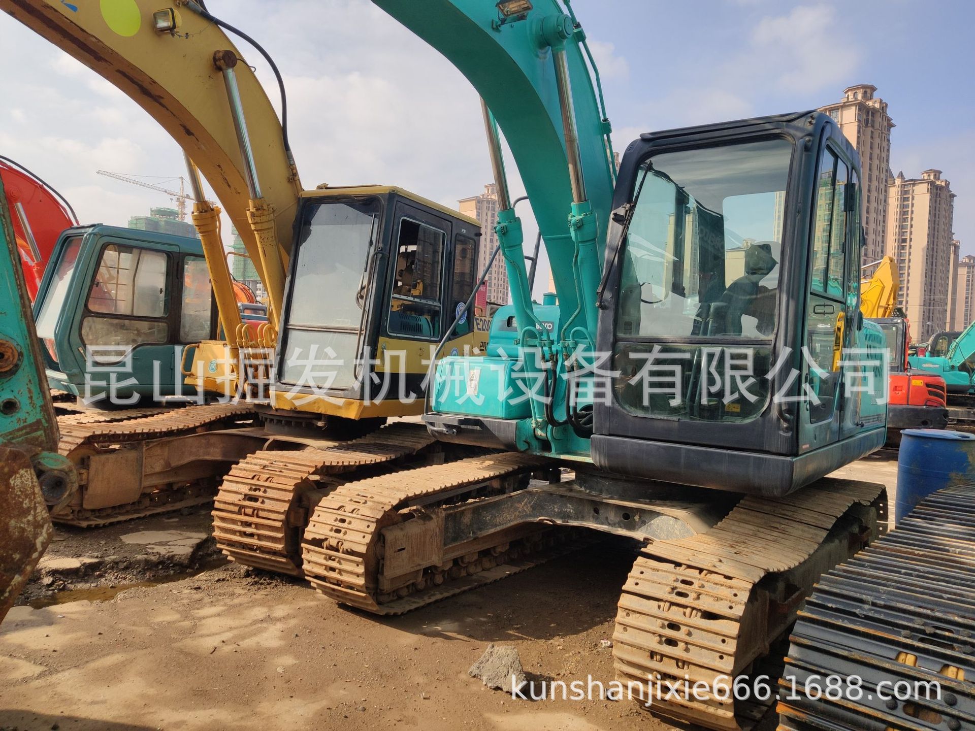 KOBELCO神钢SK130-8二手挖掘机 神钢SK140-8二手挖掘机出售