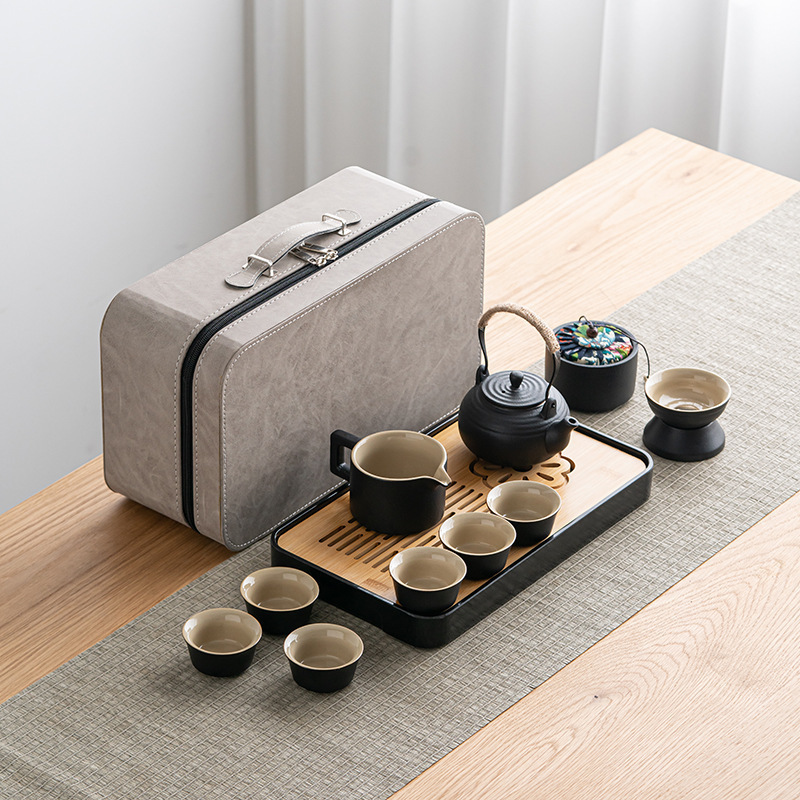 검은색 손잡이 주전자 + 흰색 회색 가방