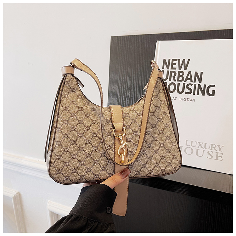 High-end Women's Armpit Bag Retro Shoulder & Crossbody Bag_voghion.com