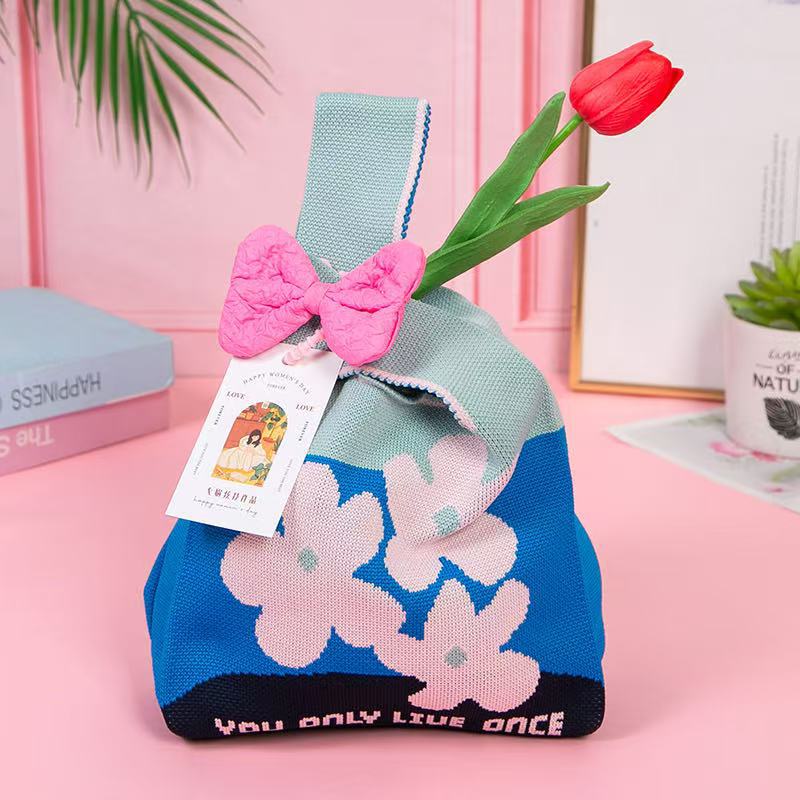 파란색 세 꽃 + 액세서리 색상 랜덤