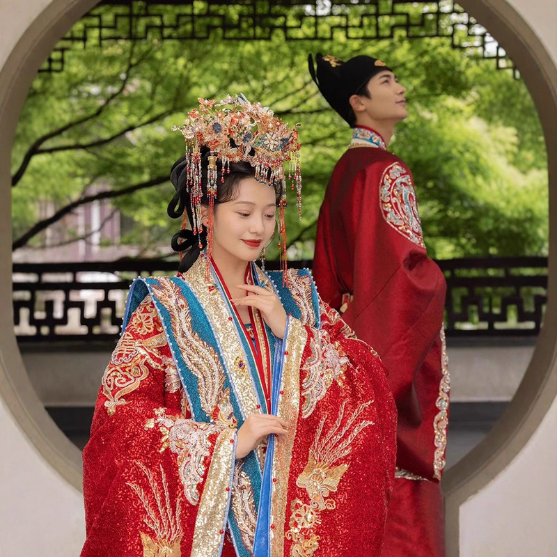 Ming-Style Hanfu Wedding Attire 2026 Chinese Wedding Dress Full Set with Phoenix Crown and Robe, Heavy Craftsmanship, Traditional Chinese Wedding Clothing for Men and Women Ming-Style Hanfu Wedding Attire 2026 Chinese Wedding Dress Full Set with Phoenix Crown and Robe, Heavy Craftsmanship, Traditional Chinese Wedding Clothing for Men and Women
