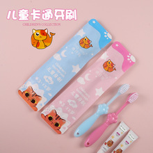 ��ͯС���H�ӾƵ���Ʒ�e�^�ͷ�һ����ϴ����Ʒ��ˢ�������b����һ