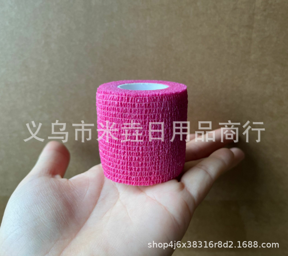 Fabricante universal no tejido elástico autoadhesivo vendaje escritura dedo tobillo vendaje deportes tatuaje mascota vendaje