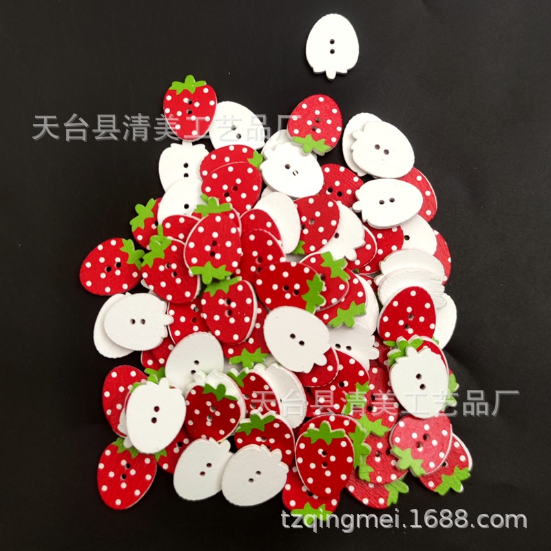 17*22mm rojo fresa en forma de color hebilla de madera accesorios de ropa para niños hebilla de dibujos animados 100 piezas por paquete