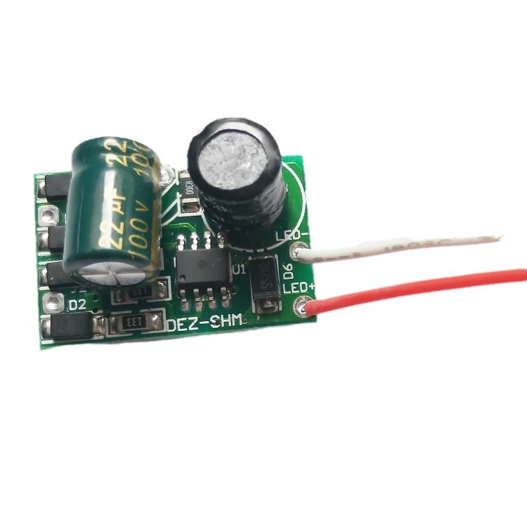 Вход питания 12V-85V AC/DC может преобразовать AC (перемен.) в DC для светодиодной низковольтной подсветки, источник мощности 650мА