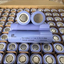 Ʒ }18650늳 2500 3.7Vƽ^ 8C/20A늳