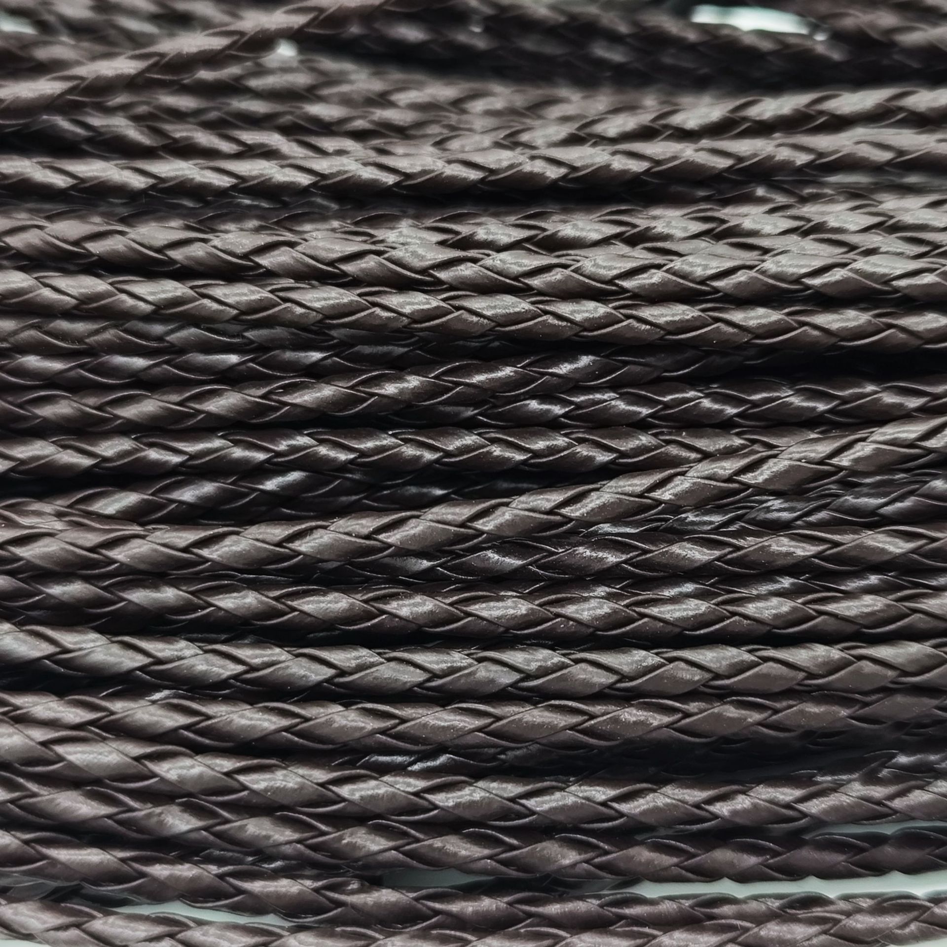 现货厂家直销四股diy手链饰品皮绳3.5mm编织绳PU皮革编织绳手链绳