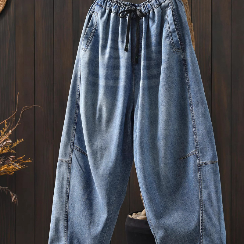2026 Spring New Fashion Women's Jeans for Slimming and Flattering Curvy Figures, Versatile Cropped Pants for Petite Sizes