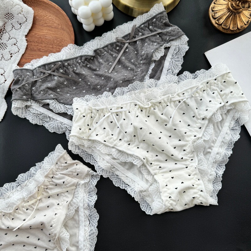 【 40-70kg 】2432 # Dressed up in Full~Sweet Girl's Heart-Filled Lace Low-Waist Women's Underwear
